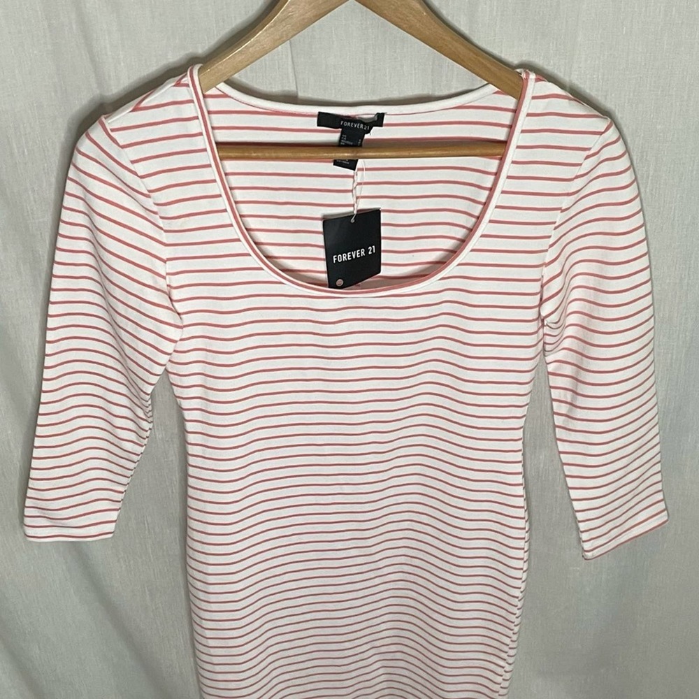Forever 21 White & Coral Stripe Bodycon Dress - Picture 3 of 16